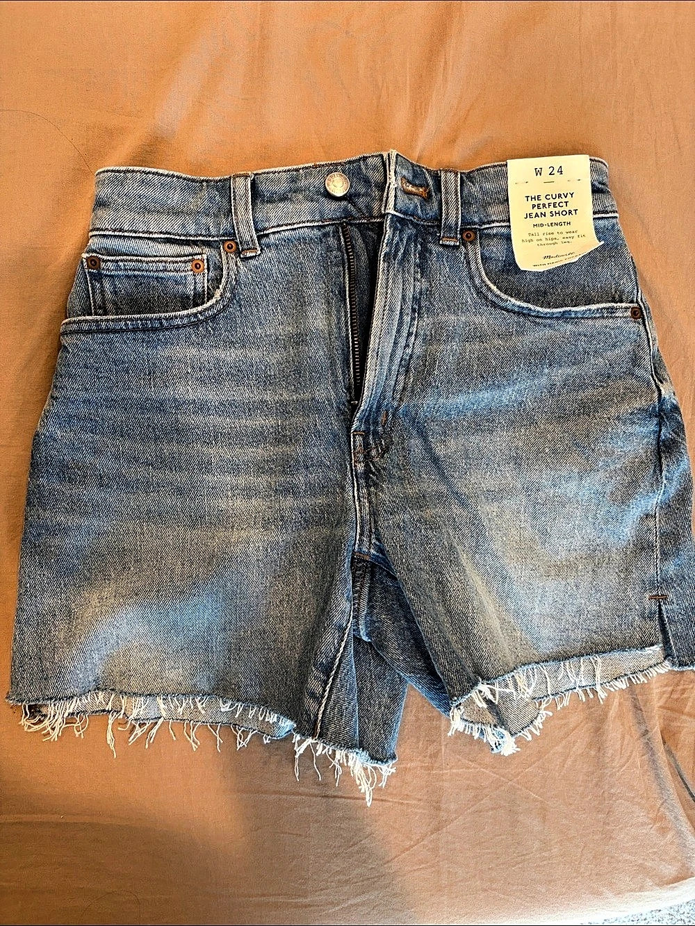 Madewell The Curvy Perfect Jean Short in Mid-Length Denim Shorts Waist 24
